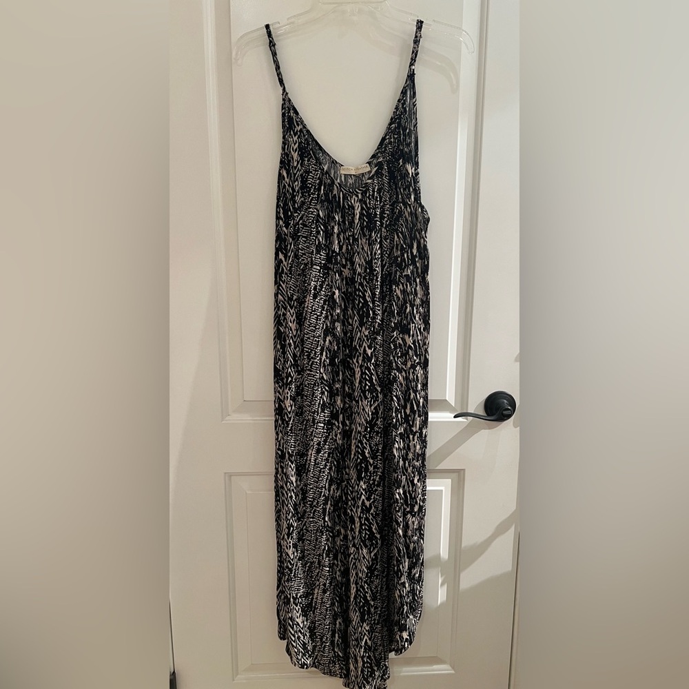 Stitch + Feather Black and White Patterned Flared Jumpsuit Size M
